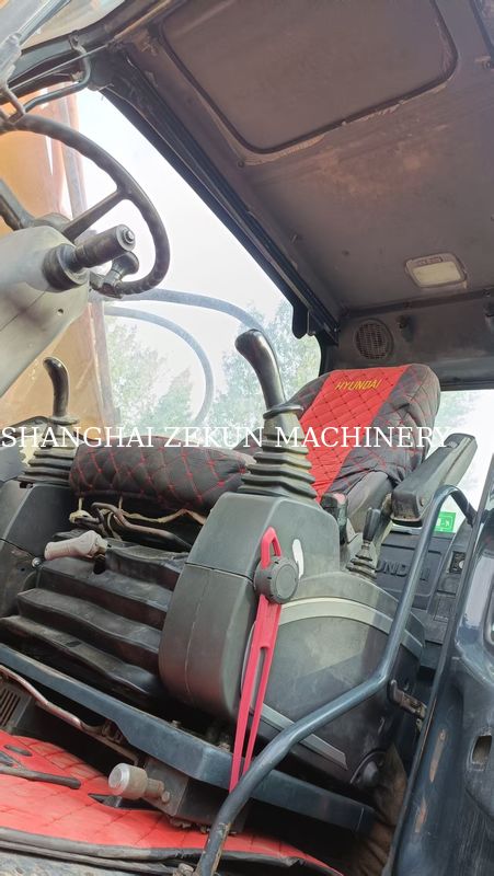 Hyundai R210W-9 เครื่องขุดล้อ ขนาดถังน้ํามัน 330 ลิตร และวาล์วไฮดรอลิก