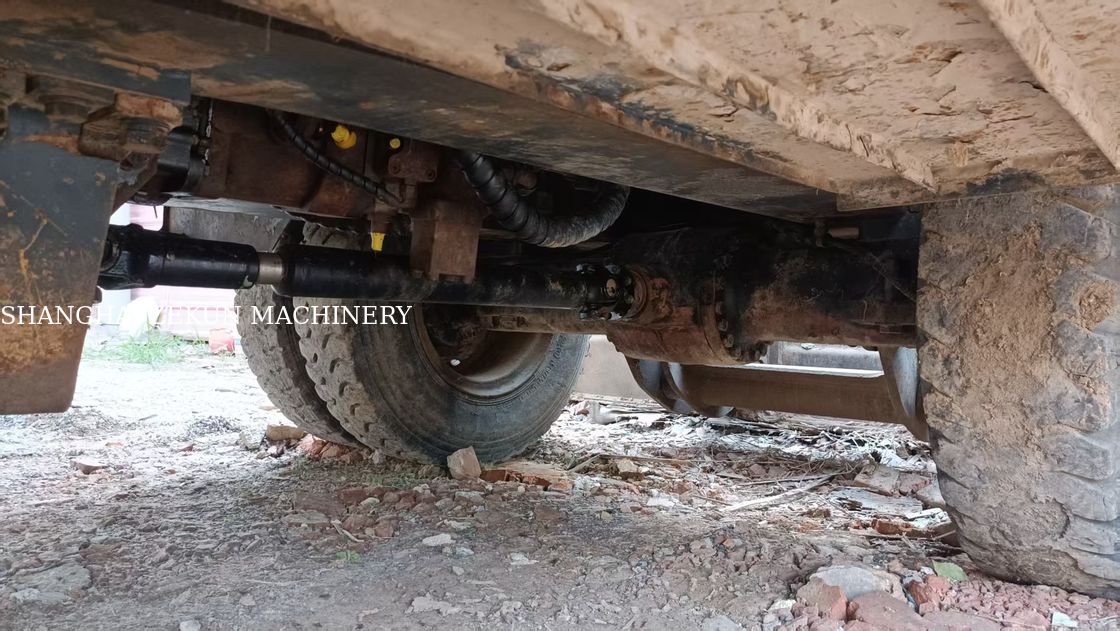 Hyundai R210W-9 เครื่องขุดล้อ ขนาดถังน้ํามัน 330 ลิตร และวาล์วไฮดรอลิก