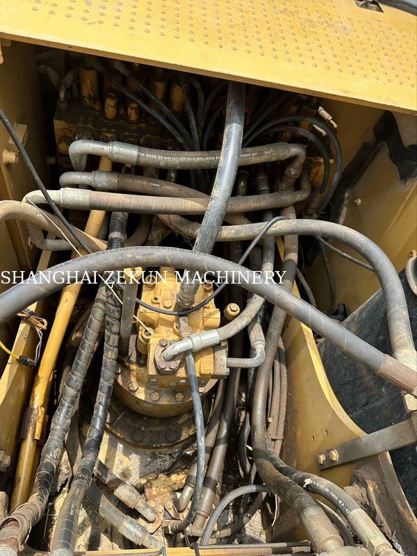 2014 CAT 320D2 Excavator 10 812hrs และประสิทธิภาพ อัตราการไฮดรอลิกไหล 2 × 214 L/min ความเร็วการเดินทาง 3.5 / 5.5 Km/h