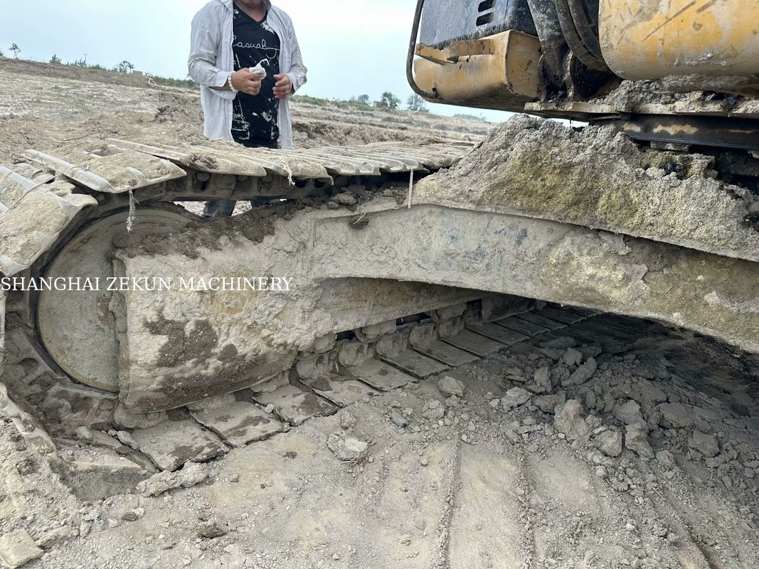 2014 CAT 320D2 Excavator 10 812hrs และประสิทธิภาพ อัตราการไฮดรอลิกไหล 2 × 214 L/min ความเร็วการเดินทาง 3.5 / 5.5 Km/h