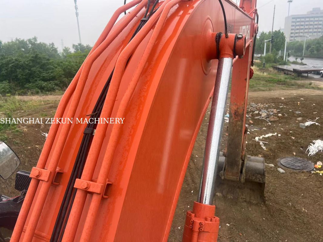 2022 ฮิตาชิ ZX200-5A Excavator ด้วยความสูงการขุดสูงสุด 9 และความเร็วสวิง 13.3 Rpm 5500hrs