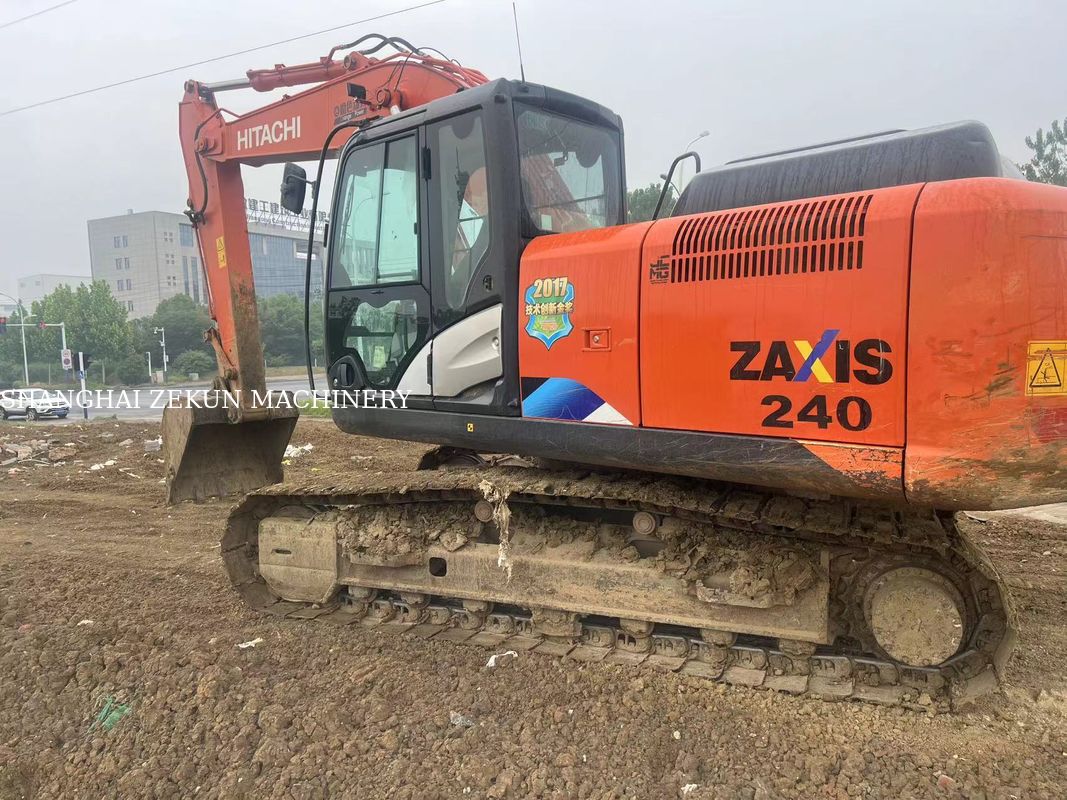 2022 ฮิตาชิ ZX200-5A Excavator ด้วยความสูงการขุดสูงสุด 9 และความเร็วสวิง 13.3 Rpm 5500hrs