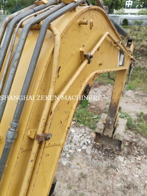 รถขุด CAT 307E2 ปี 2019 พร้อมระยะเอื้อมสูงสุดที่พื้นดิน 400 มม. และความจุถังน้ำมันเชื้อเพลิง 135 ลิตร