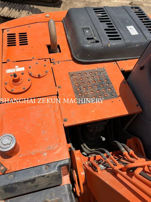 ฮิตาชิ ZX120-6 Excavator 14165hrs สําหรับความต้องการธุรกิจ ถังน้ํามัน ความจุ 240 ลิตร ความดันไฮดรอลิก 34.3 MPa