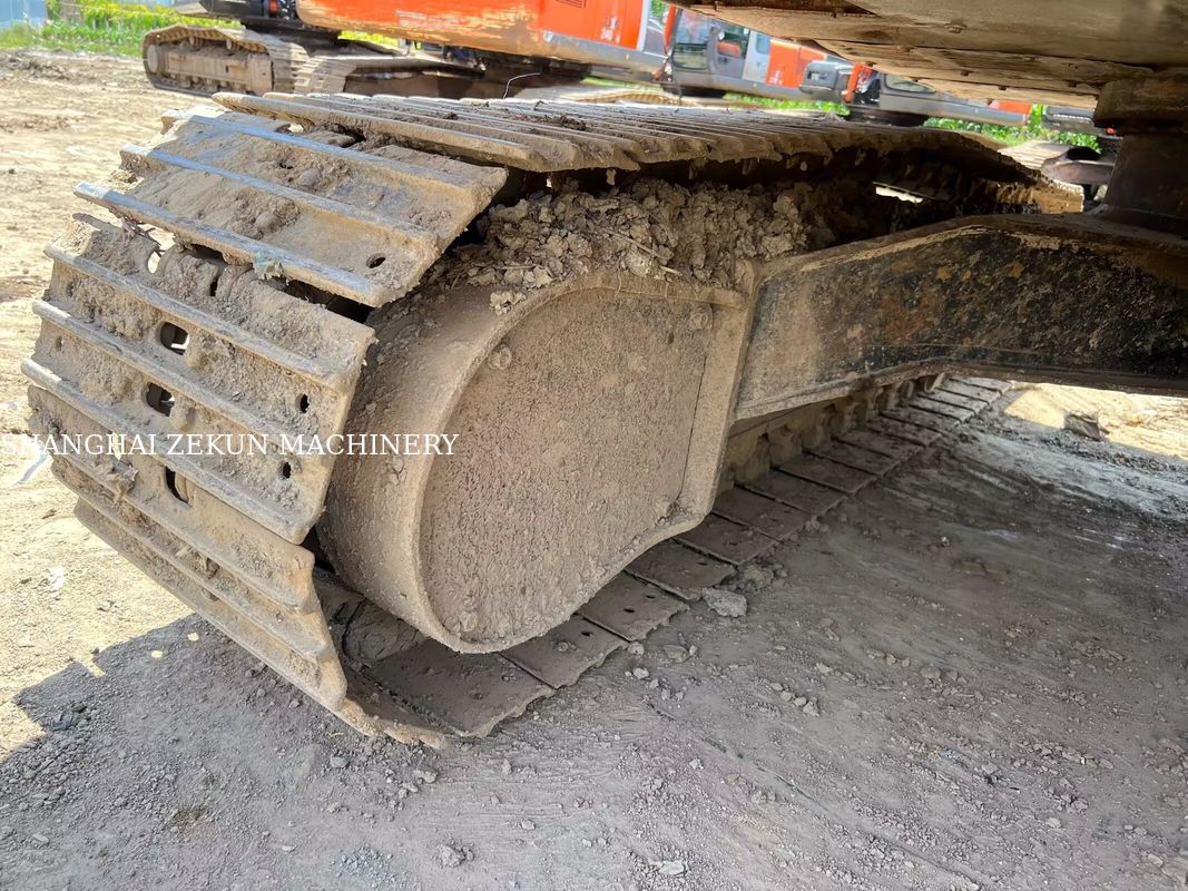 ฮิตาชิ ZX120-6 Excavator 14165hrs สําหรับความต้องการธุรกิจ ถังน้ํามัน ความจุ 240 ลิตร ความดันไฮดรอลิก 34.3 MPa