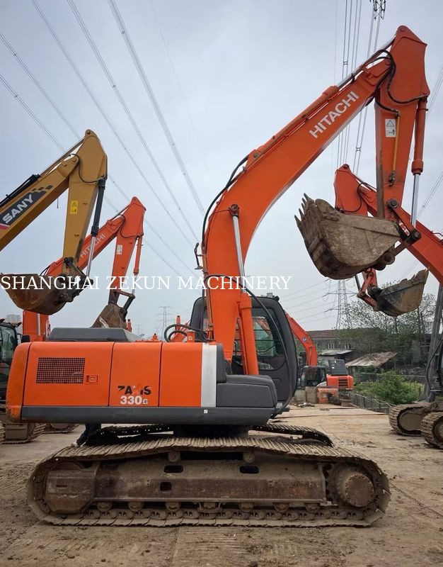 Hitachi ZX200-3G Excavator 10658hrs ความยาวแขน 2.94 m ความสูงในการขุดสูงสุด 620 mm