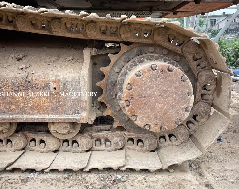 Hitachi ZX200-3G Excavator 10658hrs ความยาวแขน 2.94 m ความสูงในการขุดสูงสุด 620 mm