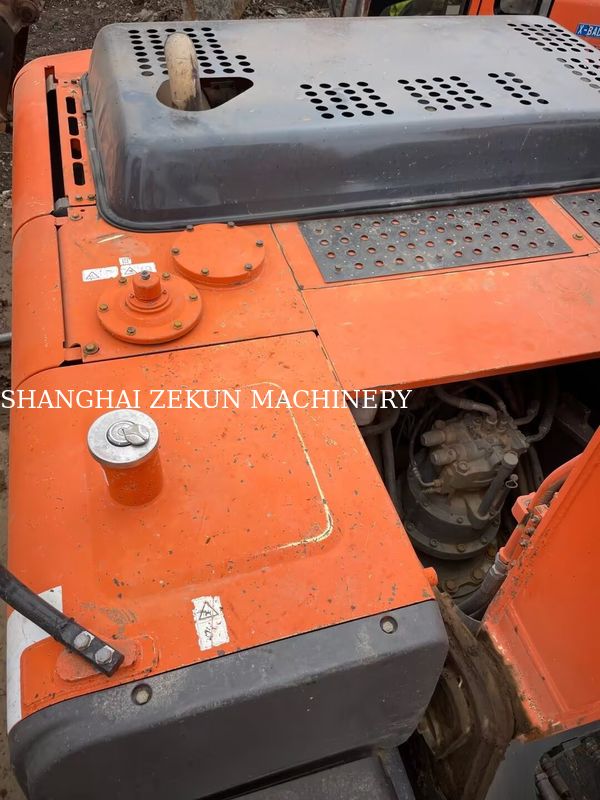 รถขุด Hitachi ZX200-3G พร้อมความจุบุ้งกี๋ 0.8 – 1.0 ลบ.ม. 11051 ชั่วโมง